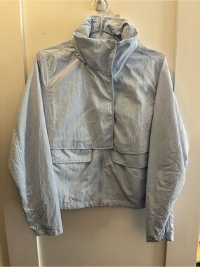 NWOT Lululemon Always Effortless Jacket Size 6 in Windmill, rare light blue